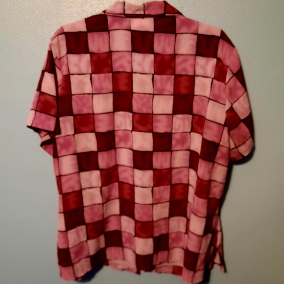 Kim Rogers Pink Purple Square Pattern Built In Tank Button Down Top 2x - Picture 2 of 7